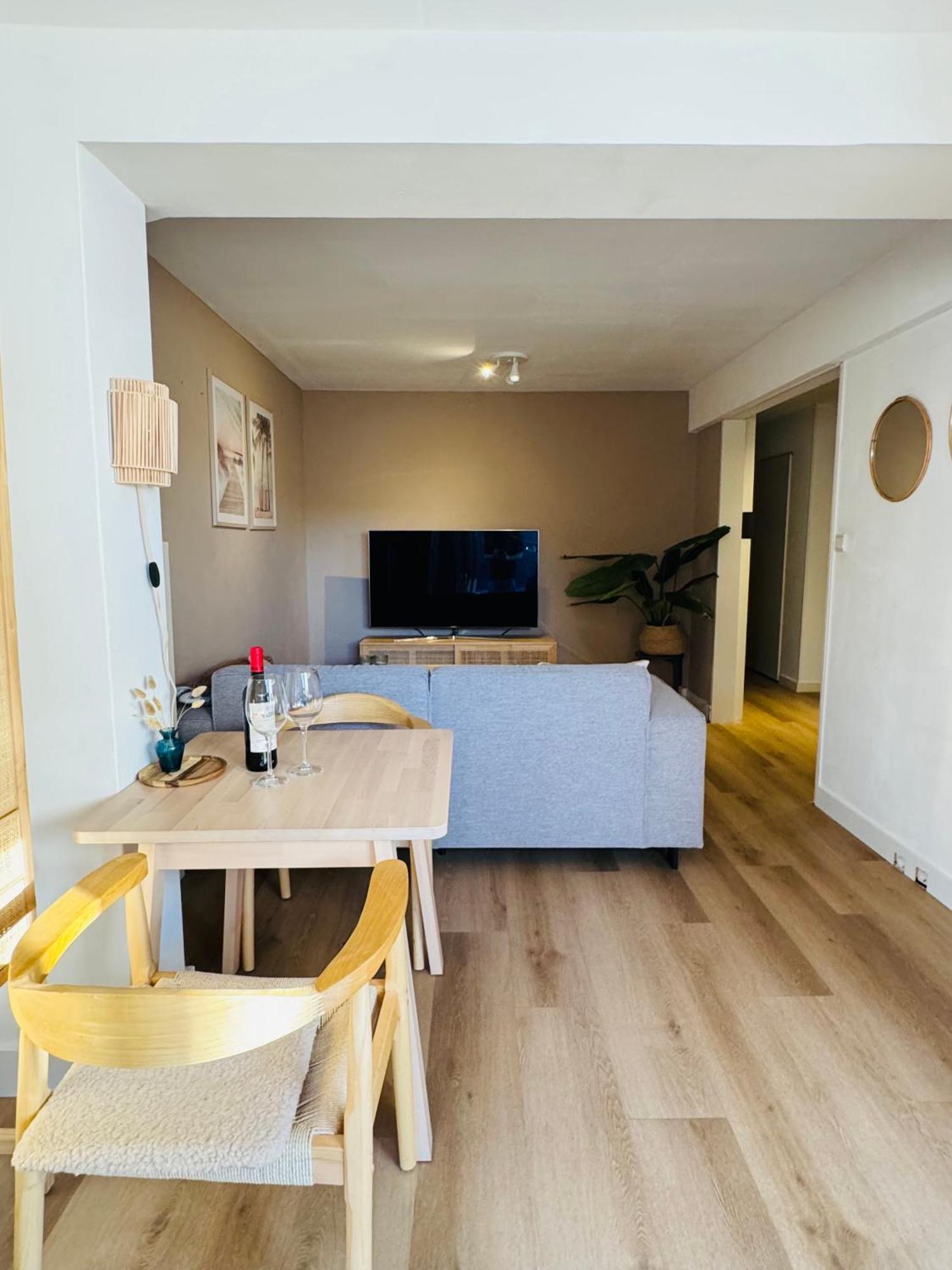 Hello Noordwijk - Souterrain Hoogwakersbosstraat 6 Daire Dış mekan fotoğraf